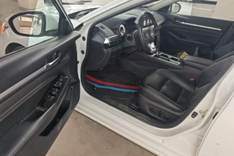 Used Nissan Teana 2022 2.0L XL-TLS Enjoyment Edition Driver Seat