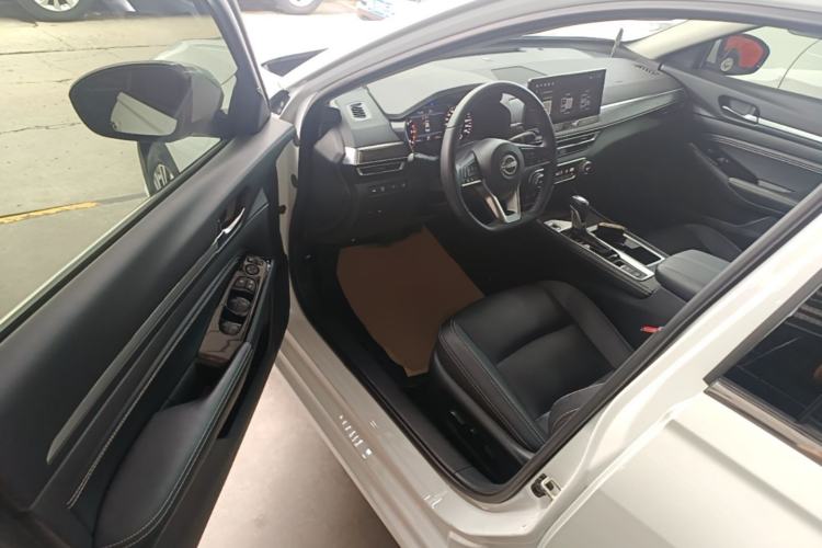 Used Nissan Teana 2022 2.0L XL-TLS Enjoyment Edition Driver Seat