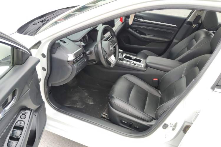 Used Nissan Teana 2022 2.0L XL-TLS Enjoyment Edition Driver Seat