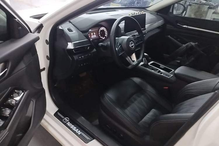 Used Nissan Teana 2022 2.0L XL-Upr Enjoyment Edition Driver Seat