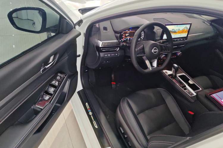 Used Nissan Teana 2022 2.0L XL-TLS Enjoyment Edition Driver Seat