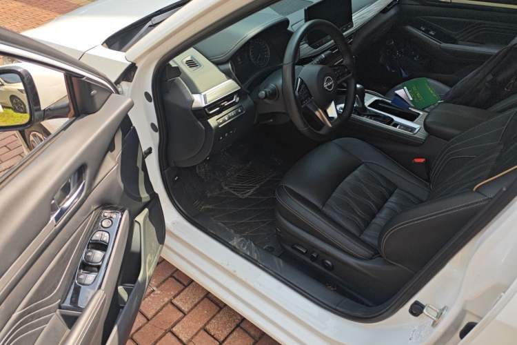 Used Nissan Teana 2022 2.0T XL Enjoyment Edition Driver Seat