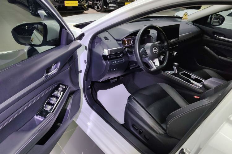 Used Nissan Teana 2022 2.0L XL-TLS Enjoyment Edition Driver Seat