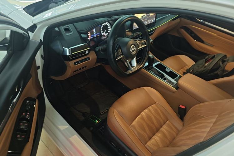 Used Nissan Teana 2022 2.0L XL-Upr Enjoyment Edition Driver Seat