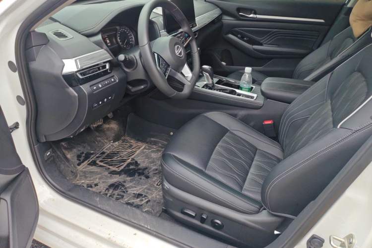 Used Nissan Teana 2022 2.0T XL Enjoyment Edition Driver Seat