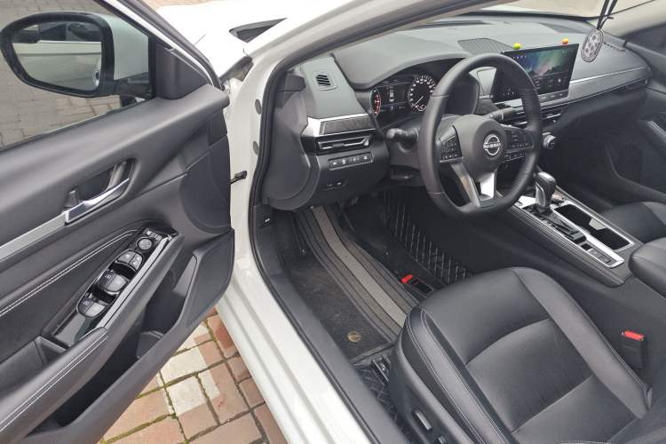 Used Nissan Teana 2022 2.0L XL-TLS Enjoyment Edition Driver Seat