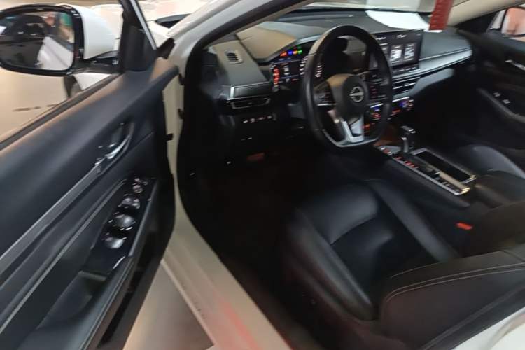 Used Nissan Teana 2022 2.0L XL-TLS Enjoyment Edition Driver Seat