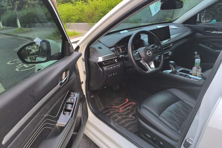 Used Nissan Teana 2022 2.0L XL-Upr Enjoyment Edition Driver Seat