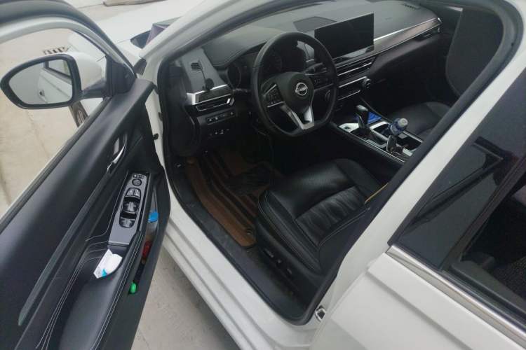 Used Nissan Teana 2022 2.0L XL-Upr Enjoyment Edition Driver Seat