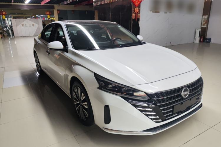 Used Nissan Teana 2022 2.0L XL-TLS Enjoyment Edition Exterior 2