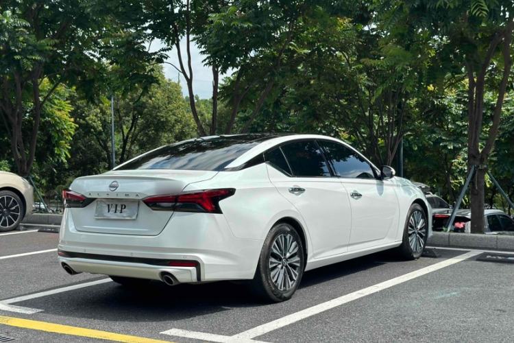 Used Nissan Teana 2022 2.0L XL-TLS Enjoyment Edition Exterior 2