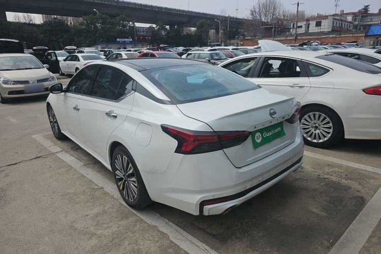 Used Nissan Teana 2022 2.0L XL-TLS Enjoyment Edition Exterior 2
