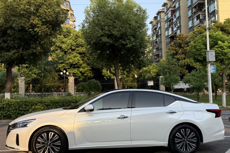 Used Nissan Teana 2022 2.0L XL-Upr Enjoyment Edition Exterior 2