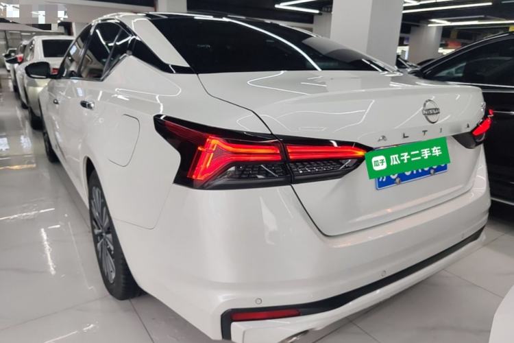 Used Nissan Teana 2022 2.0L XL-TLS Enjoyment Edition Exterior 2