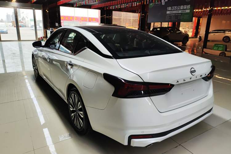 Used Nissan Teana 2022 2.0L XL-TLS Enjoyment Edition Exterior 3