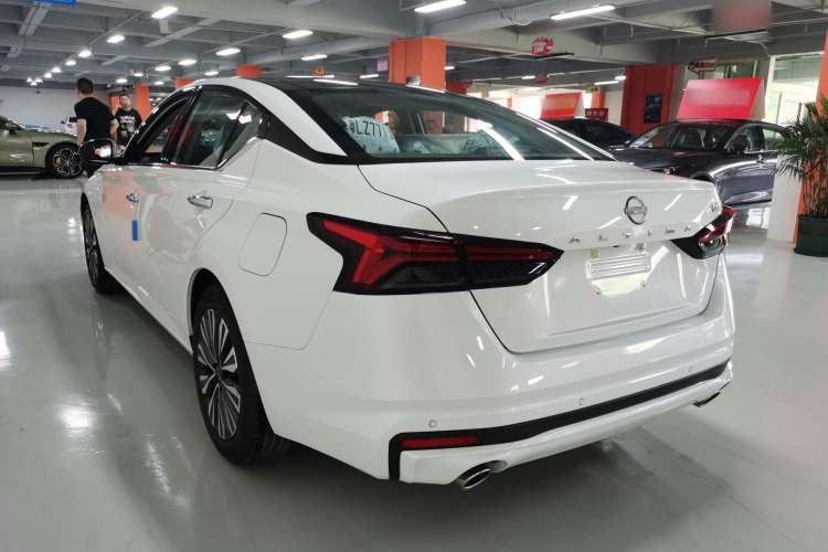 Used Nissan Teana 2022 2.0L XL-TLS Enjoyment Edition Exterior 4