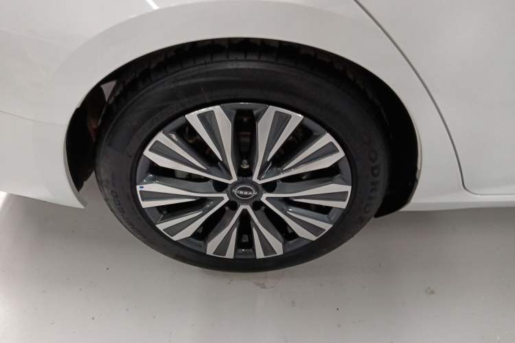Used Nissan Teana 2022 2.0L XL-TLS Enjoyment Edition Exterior 5