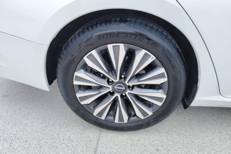 Used Nissan Teana 2022 2.0L XL-TLS Enjoyment Edition Exterior 5