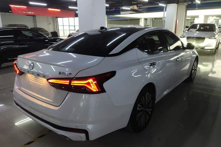 Used Nissan Teana 2022 2.0L XL-TLS Enjoyment Edition Exterior 5