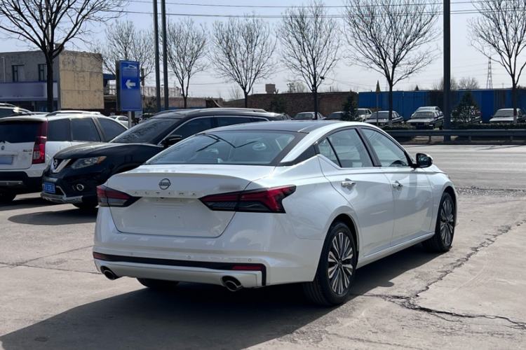 Used Nissan Teana 2022 2.0L XL-TLS Enjoyment Edition Exterior 5