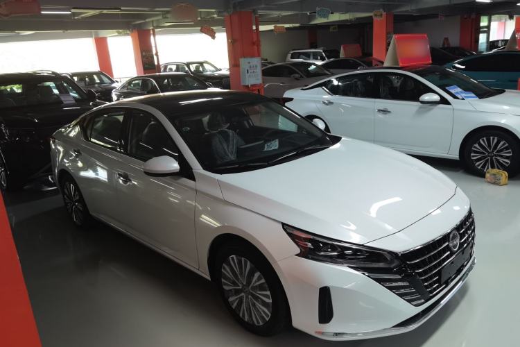 Used Nissan Teana 2022 2.0L XL-TLS Enjoyment Edition Exterior 5