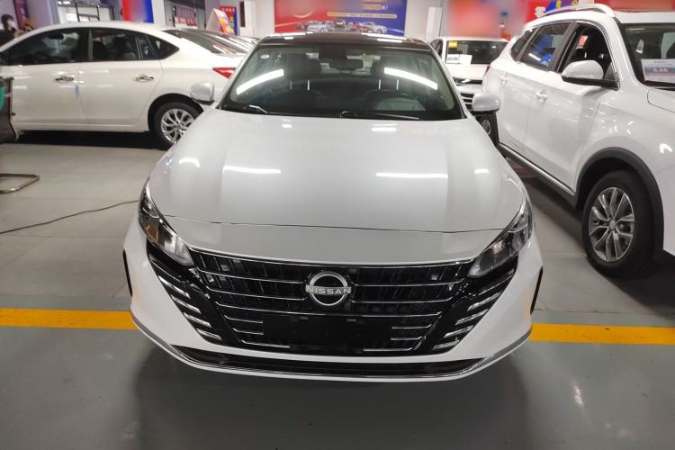 Used Nissan Teana 2022 2.0L XL-TLS Enjoyment Edition Front