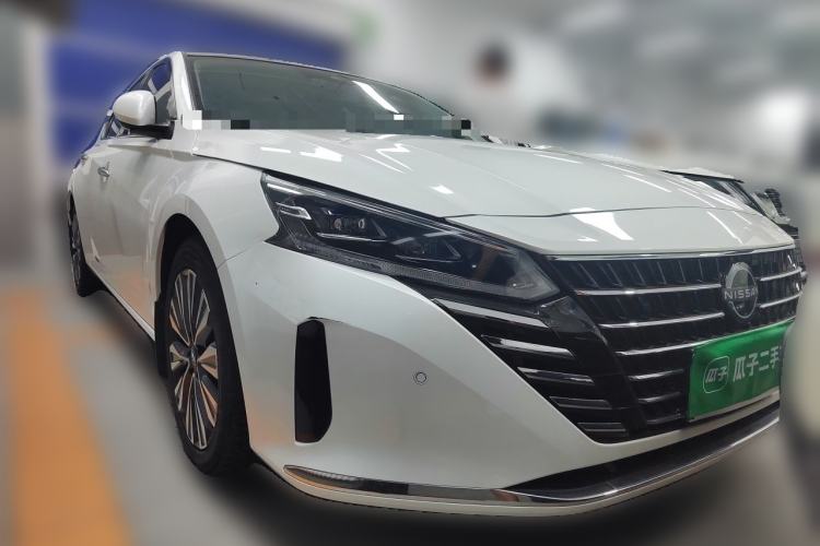 Used Nissan Teana 2022 2.0L XL-Upr Enjoyment Edition Front Right 45 Deg