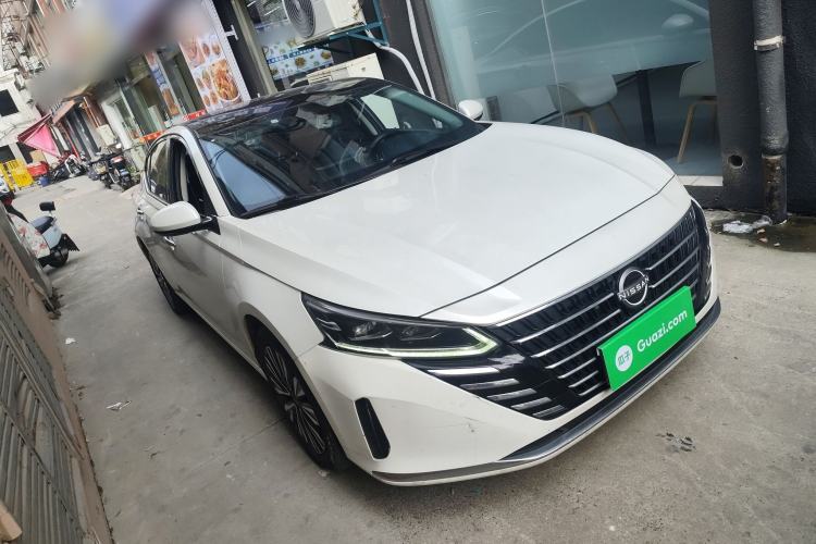 Used Nissan Teana 2022 2.0L XL-TLS Enjoyment Edition Front Right 45 Deg