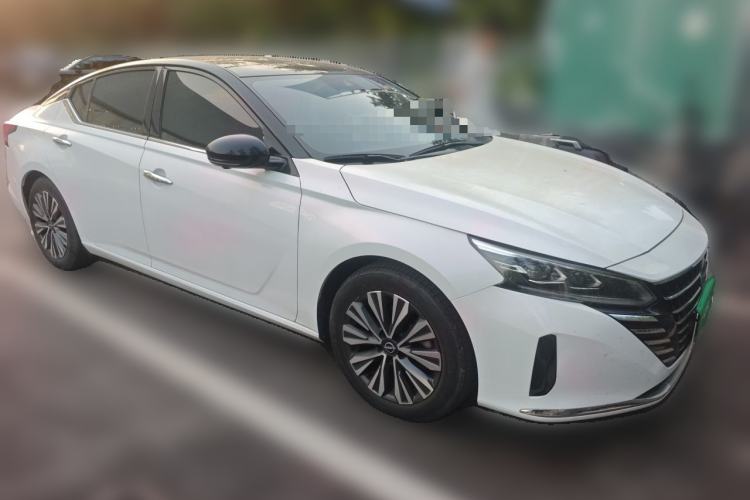 Used Nissan Teana 2022 2.0L XL-Upr Enjoyment Edition Front Right 45 Deg