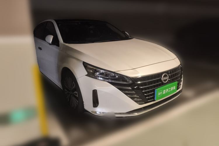Used Nissan Teana 2022 2.0L XL-TLS Enjoyment Edition Front Right 45 Deg