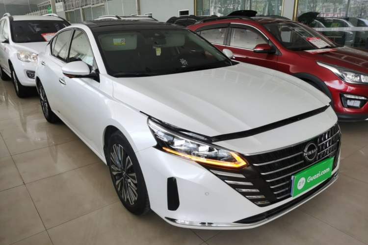 Used Nissan Teana 2022 2.0L XL-Upr Enjoyment Edition Front Right 45 Deg