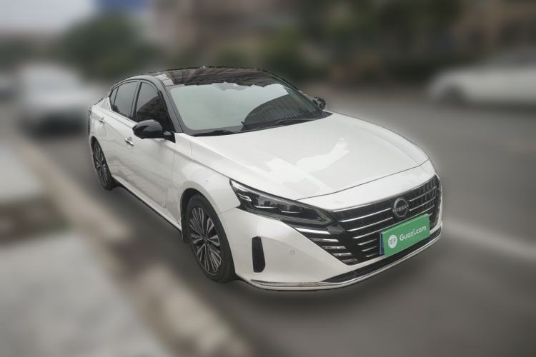 Used Nissan Teana 2022 2.0L XL-Upr Enjoyment Edition Front Right 45 Deg