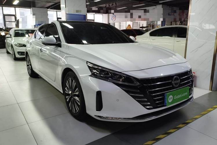 Used Nissan Teana 2022 2.0L XL-Upr Enjoyment Edition Front Right 45 Deg