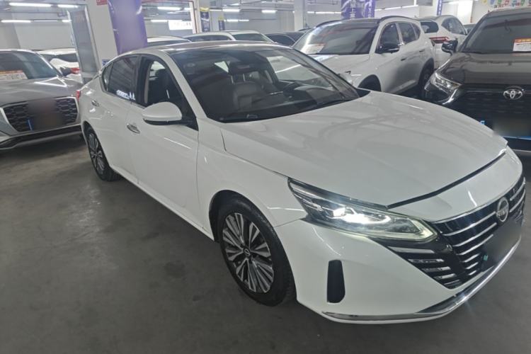 Used Nissan Teana 2022 2.0L XL-TLS Enjoyment Edition Front Right 45 Deg