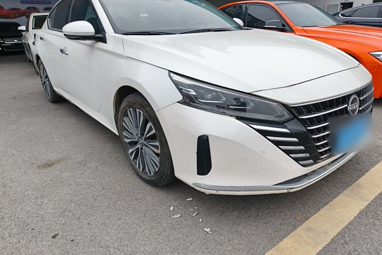 Used Nissan Teana 2022 2.0L XL-TLS Enjoyment Edition Front Right 45 Deg
