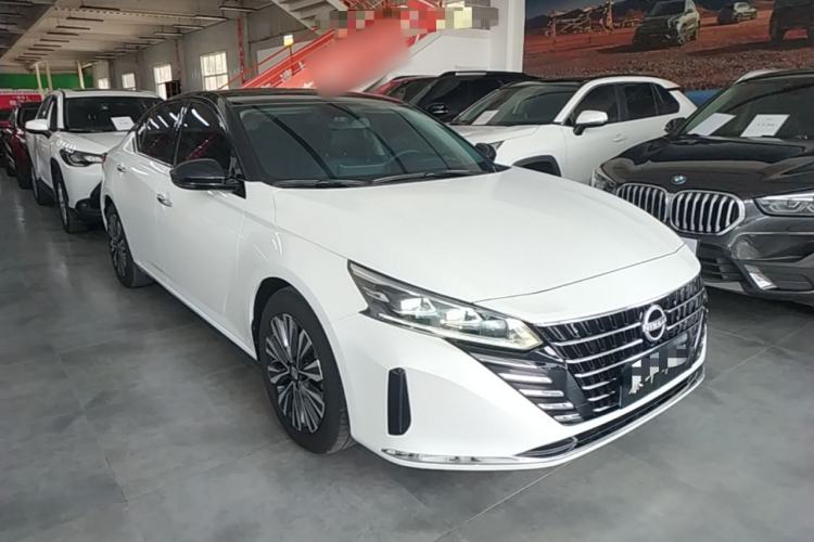 Used Nissan Teana 2022 2.0L XL-TLS Enjoyment Edition Front Right 45 Deg