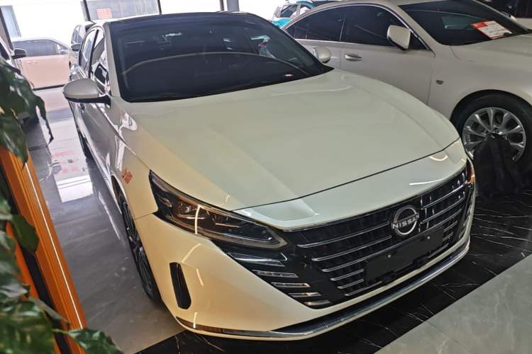 Used Nissan Teana 2022 2.0L XL-TLS Enjoyment Edition Front Right 45 Deg