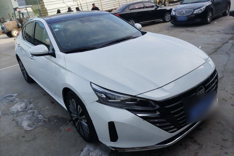 Used Nissan Teana 2022 2.0L XL-TLS Enjoyment Edition Front Right 45 Deg
