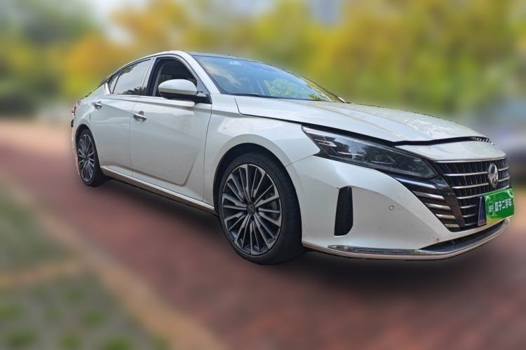 Used Nissan Teana 2022 2.0T XL Enjoyment Edition Front Right 45 Deg