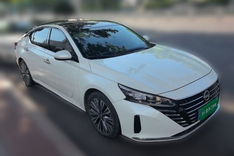 Used Nissan Teana 2022 2.0L XL-TLS Enjoyment Edition Front Right 45 Deg