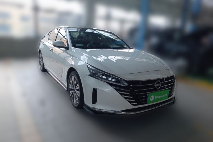 Used Nissan Teana 2022 2.0L XL-TLS Enjoyment Edition Front Right 45 Deg
