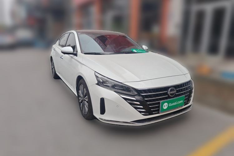 Used Nissan Teana 2022 2.0L XL-Upr Enjoyment Edition Front Right 45 Deg