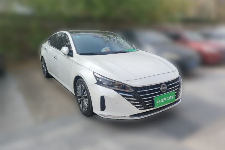Used Nissan Teana 2022 2.0L XL-Upr Enjoyment Edition Front Right 45 Deg