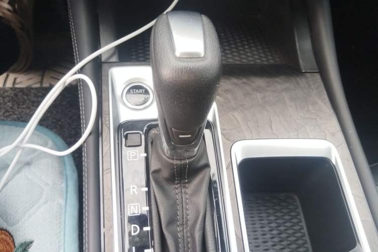 Used Nissan Teana 2022 2.0L XL-TLS Enjoyment Edition Gear Lever