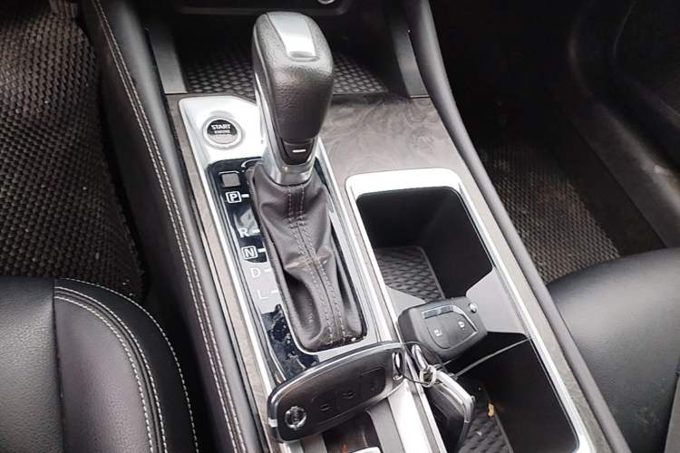 Used Nissan Teana 2022 2.0L XL-TLS Enjoyment Edition Gear Lever