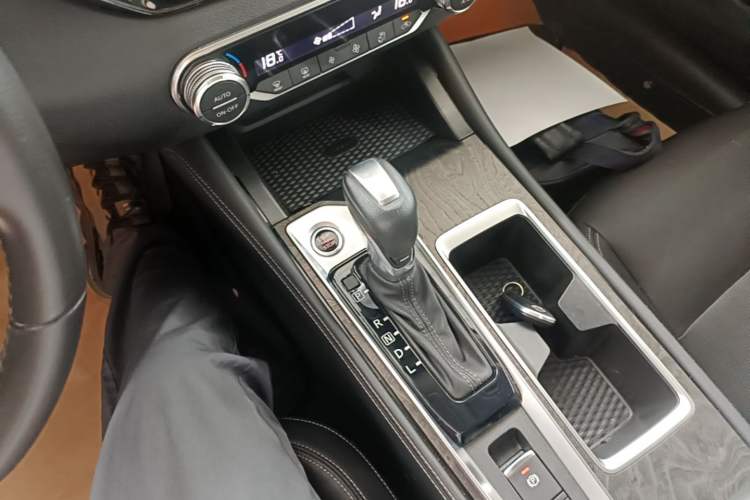 Used Nissan Teana 2022 2.0L XL-TLS Enjoyment Edition Gear Lever