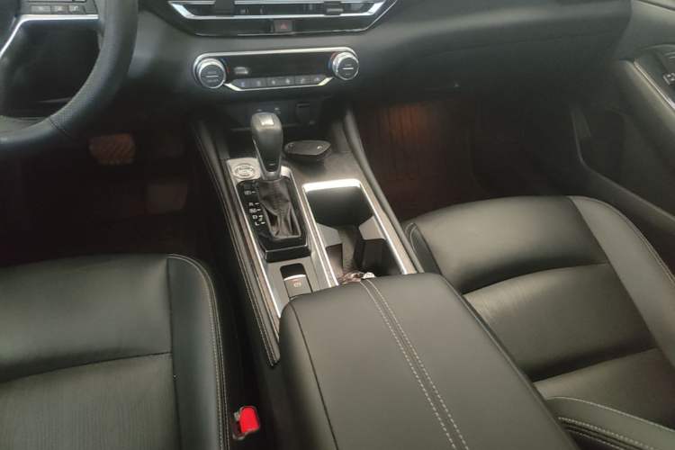 Used Nissan Teana 2022 2.0L XL-TLS Enjoyment Edition Gear Lever