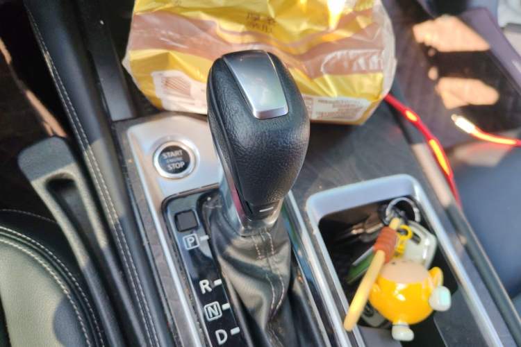 Used Nissan Teana 2022 2.0L XL-TLS Enjoyment Edition Gear Lever