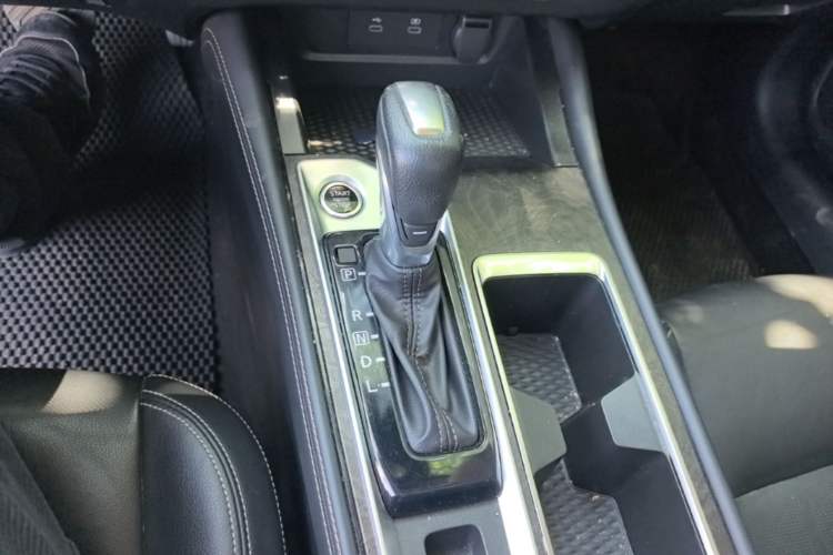 Used Nissan Teana 2022 2.0L XL-TLS Enjoyment Edition Gear Lever