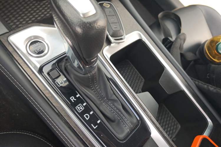 Used Nissan Teana 2022 2.0L XL-TLS Enjoyment Edition Gear Lever